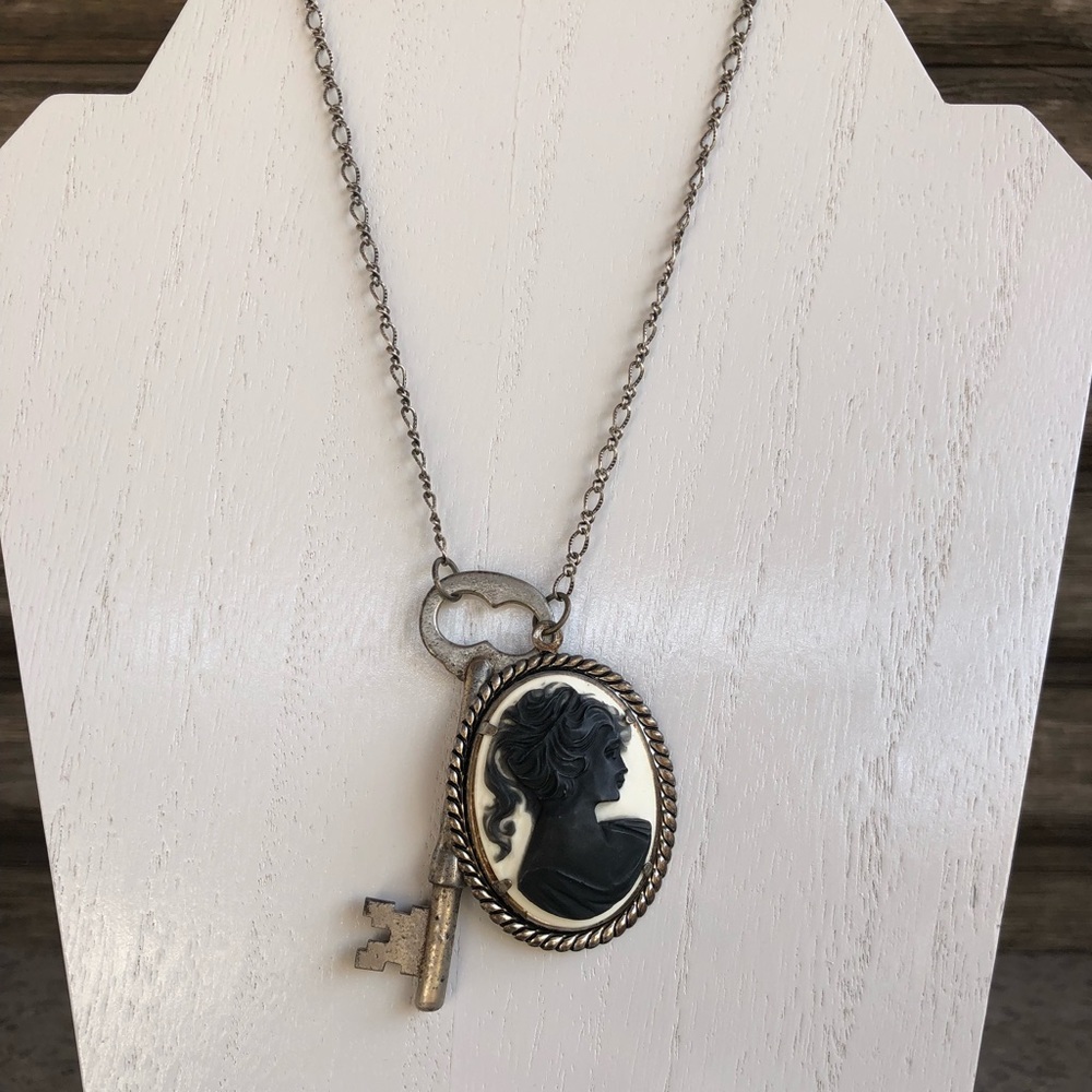 Cameo / Skeleton Key Necklace